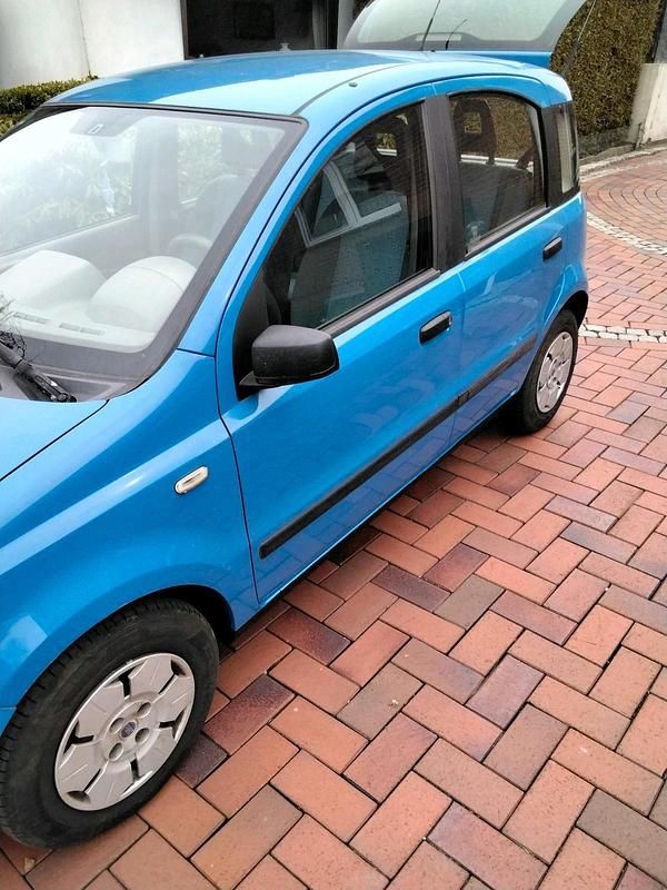 Gebraucht Fiat Panda 50 PS (36 kW) 2006 Blau Kleinwagen