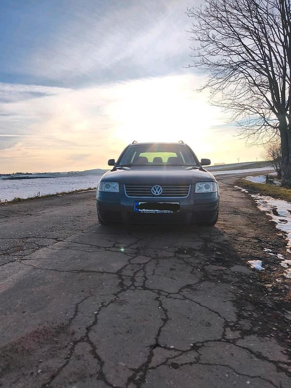 Gebraucht VW Passat 131 PS (96 kW) 2003 Grau Kombi