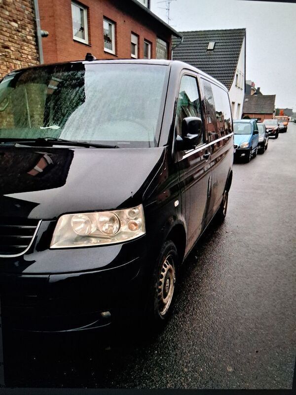 Gebraucht VW T5 131 PS (96 kW) 2007 Schwarz Van