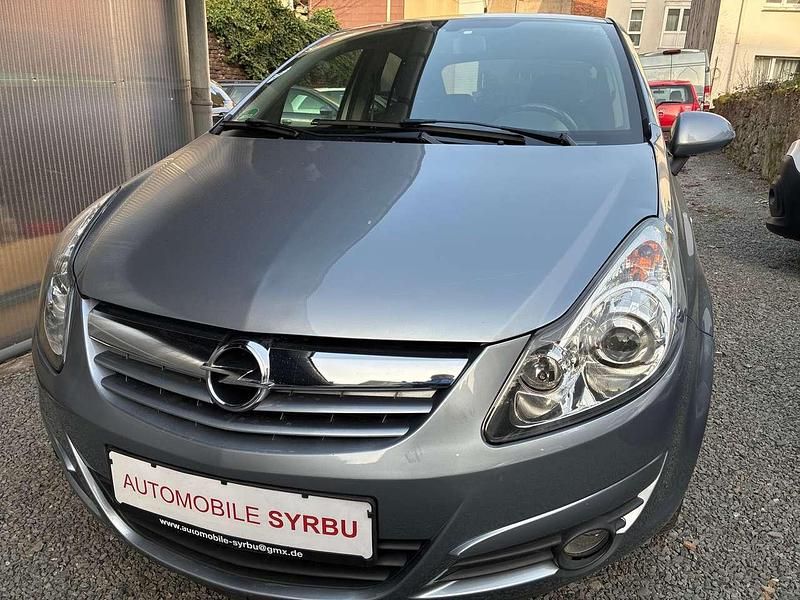 Gebraucht Opel Corsa Selection 101 PS (74 kW) 2010 Silber Kleinwagen