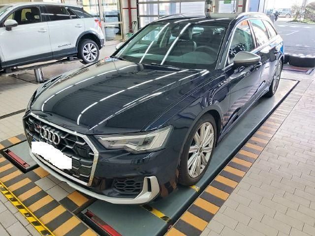 Gebraucht Audi S6 Basis 344 PS (253 kW) 2023 Firmamentblau metallic Kombi