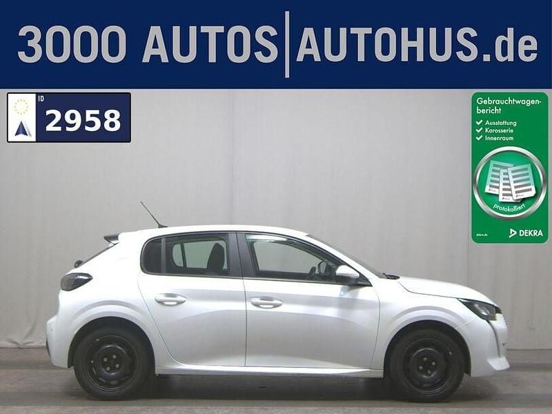Weiss Gebraucht 2021 Peugeot 208 Active Kleinwagen | 9.380 € (Superpreis) - Bild 1/4