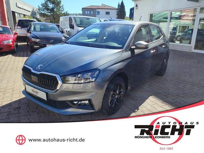 Weiß Neu 2025 Skoda Fabia Limousine | 20.380 € (Superpreis) - Bild 1/4