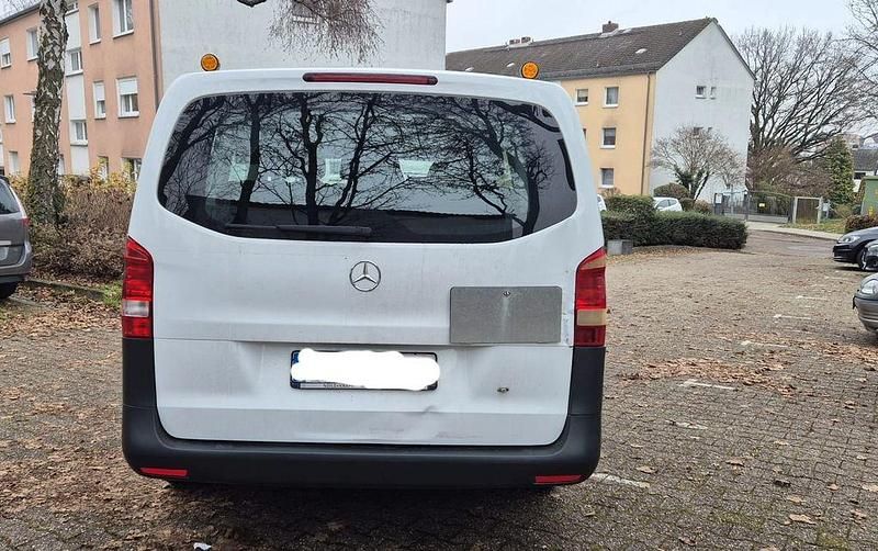 Gebraucht Mercedes Vito 114 PS (83 kW) 2019 Weiß Van