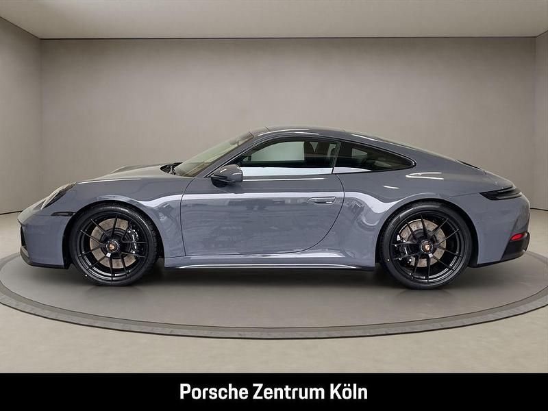 Neu Porsche 911 Carrera 4 GTS 541 PS (397 kW) 2025 Grau Coupé
