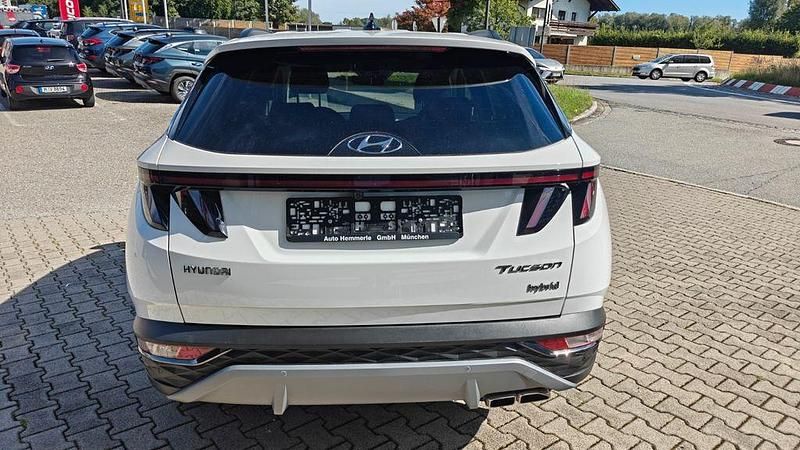 Gebraucht Hyundai Tucson Trend 230 PS (169 kW) 2023 Weiß SUV