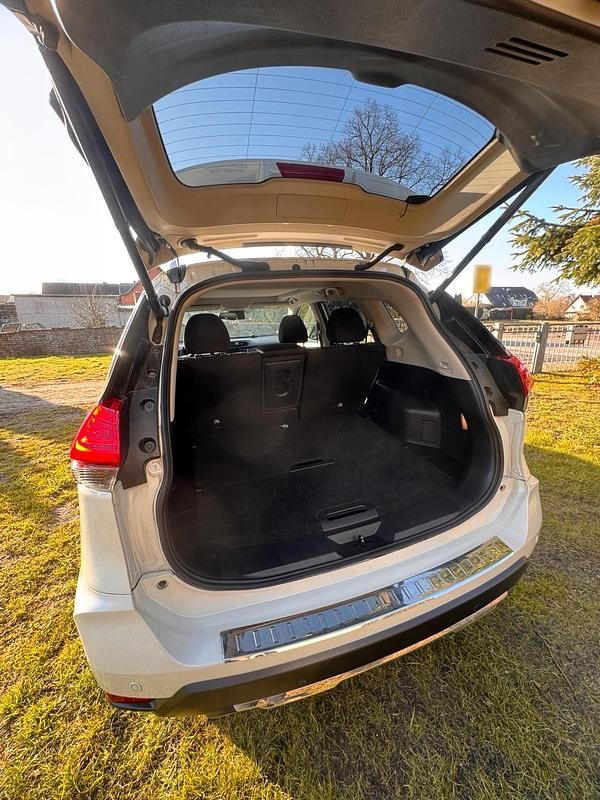 Gebraucht Nissan X-Trail 160 PS (117 kW) 2020 Weiß SUV