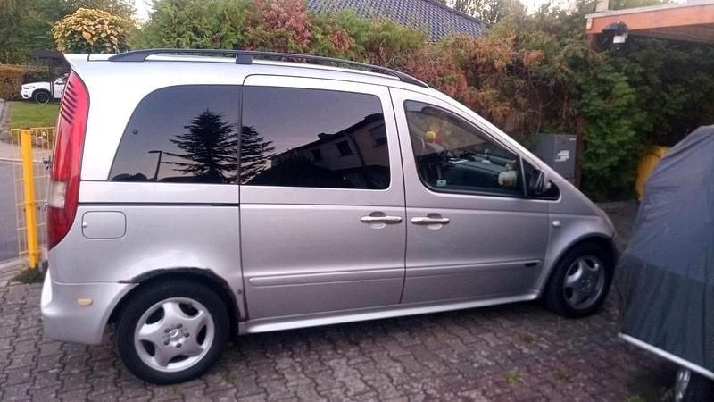 Silber Gebraucht 2002 Mercedes Vaneo Van / Kleinbus | 800 € (Fairer Preis) - Bild 1/4