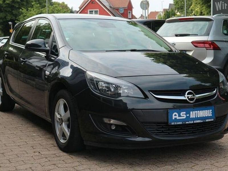 Schwarz Gebraucht 2014 Opel Astra Energy Limousine | 6.900 € (Fairer Preis) - Bild 1/4