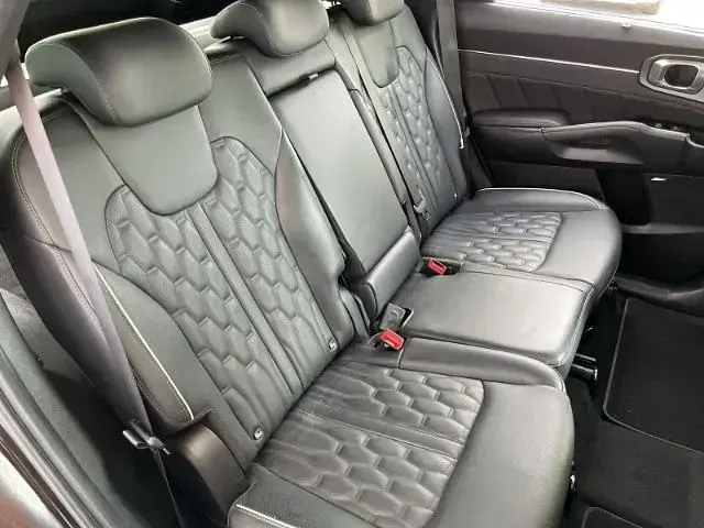 Gebraucht Kia Sorento Platinum 179 PS (131 kW) 2023 Braun SUV