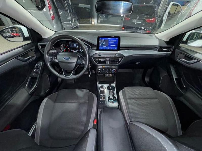 Gebraucht Ford Focus 120 PS (88 kW) 2022 Weiß Kombi