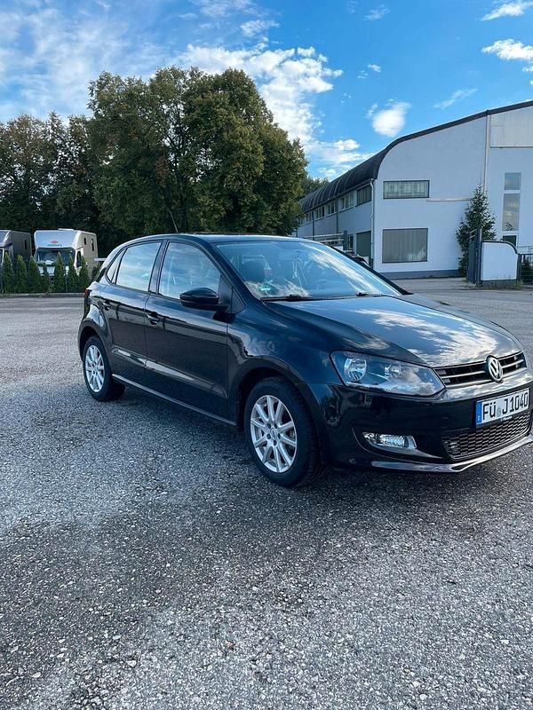 Schwarz Gebraucht 2011 VW Polo Kleinwagen | 4.490 € (Guter Preis) - Bild 1/4