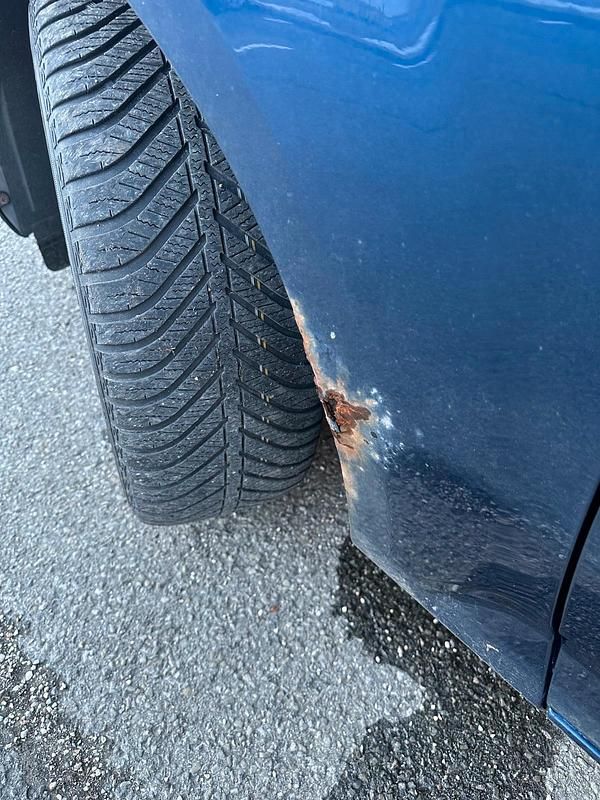 Gebraucht Ford Mondeo 140 PS (102 kW) 2010 Blau Kombi