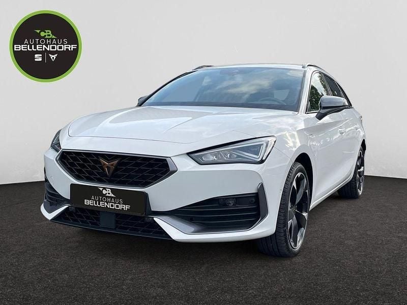 "candy" weiss Gebraucht 2022 Cupra Leon Kombi | 25.940 € (Fairer Preis) - Bild 1/4