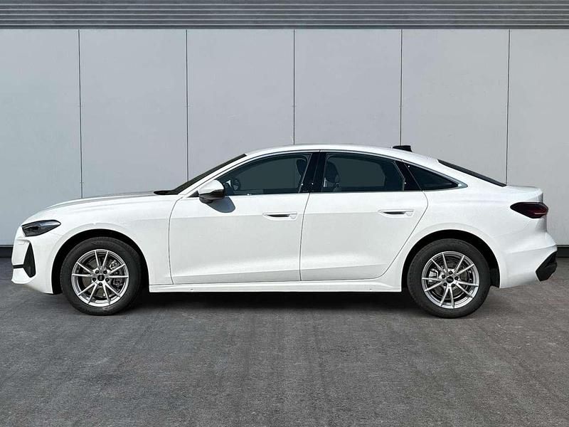 Neu Audi A5 Basis 204 PS (150 kW) 2025 Arkonaweiß Coupé