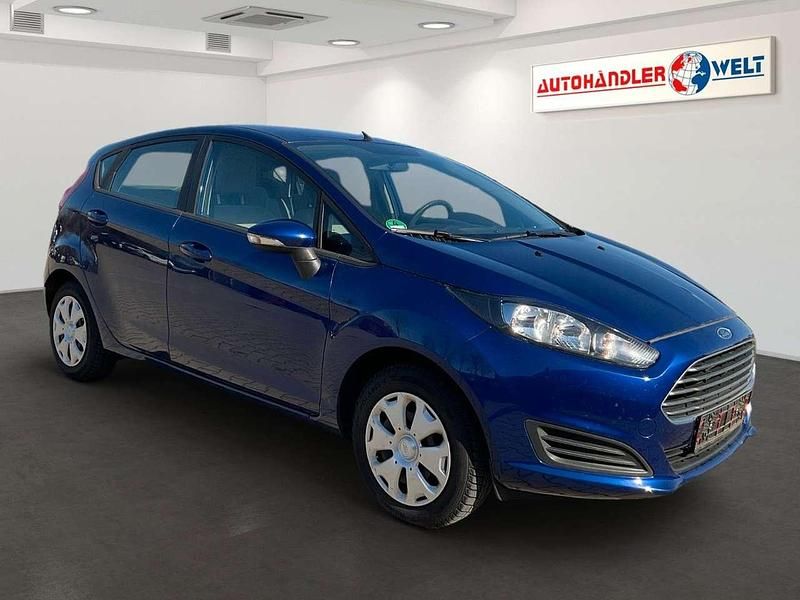 Gebraucht Ford Fiesta SYNC Edition 80 PS (58 kW) 2014 Blau Kleinwagen