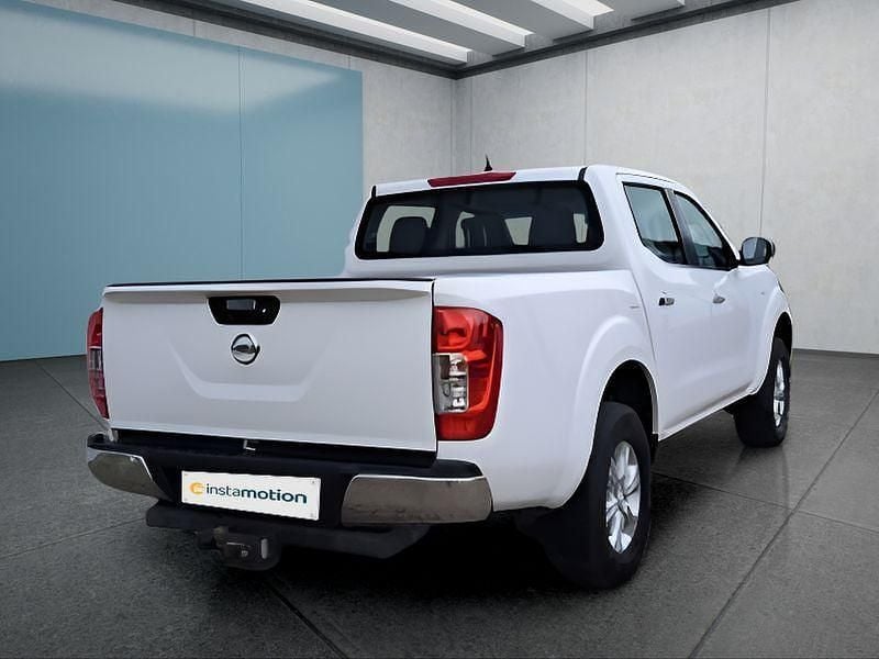 Weiß Gebraucht 2018 Nissan Navara Visia Abholung | 25.599 € (Etwas zu teuer) - Bild 1/4