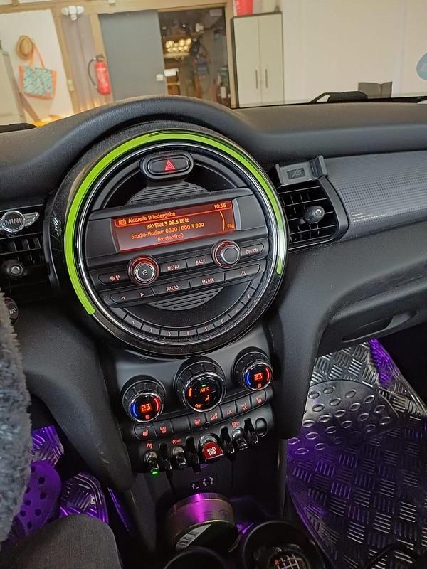 Gebraucht Mini ONE 102 PS (75 kW) 2016 Schwarz Kleinwagen