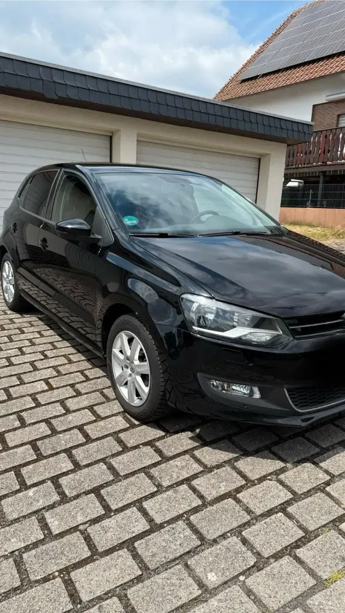 Gebraucht VW Polo 105 PS (77 kW) 2014 Schwarz Kleinwagen