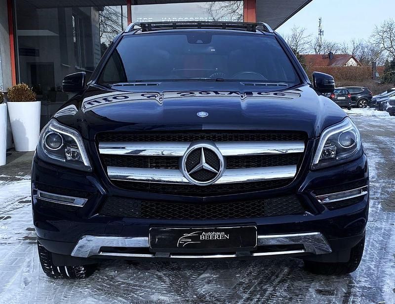 Gebraucht Mercedes GL350 258 PS (189 kW) 2014 Blau SUV