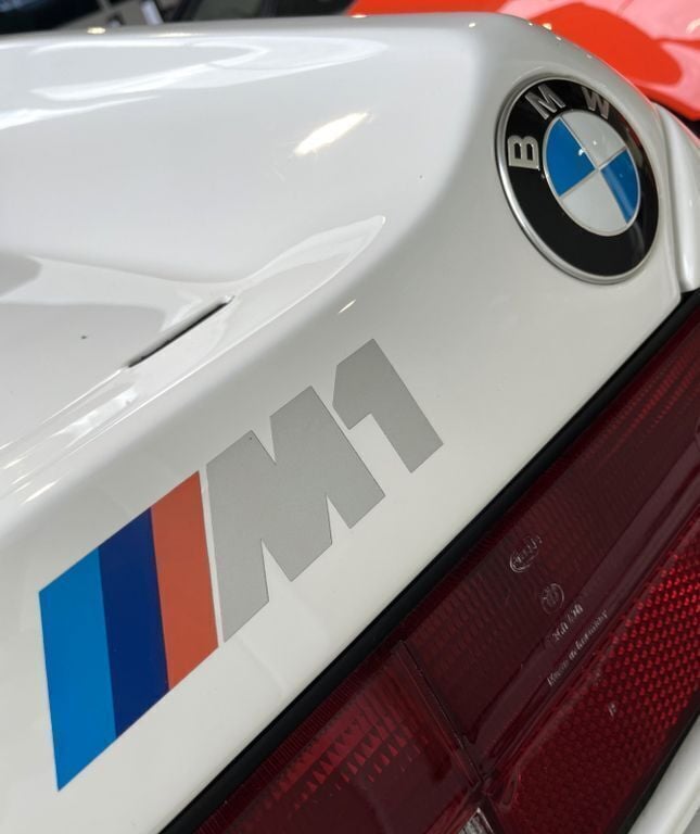 Weiß Gebraucht 1980 BMW M1 Coupé | 584.900 € - Bild 1/4