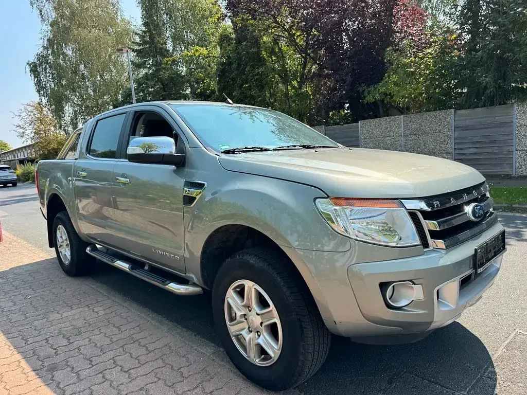 Gebraucht Ford Ranger Limited 150 PS (110 kW) 2014 Grau Pickup