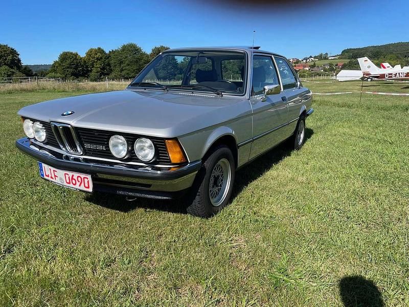 Gebraucht BMW 323 143 PS (105 kW) 1979 Silber Limousine