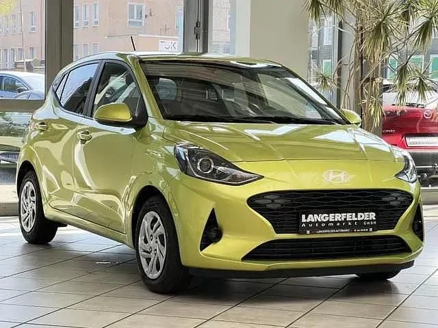 Lucid lime / met Neu 2024 Hyundai i10 Select Kleinwagen | 15.000 € (Guter Preis) - Bild 1/4