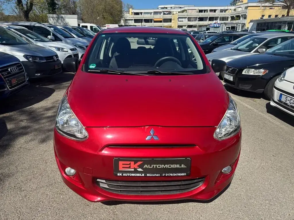 Gebraucht Mitsubishi Space Star Plus 71 PS (52 kW) 2014 Rot Van / Kleinbus