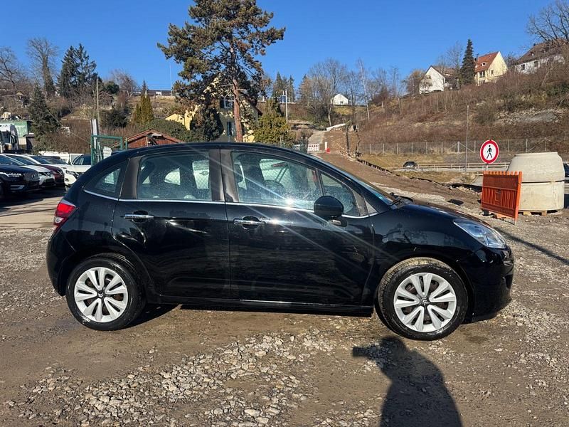 Gebraucht Citroën C3 SELECTION 82 PS (60 kW) 2015 Schwarz Kleinwagen