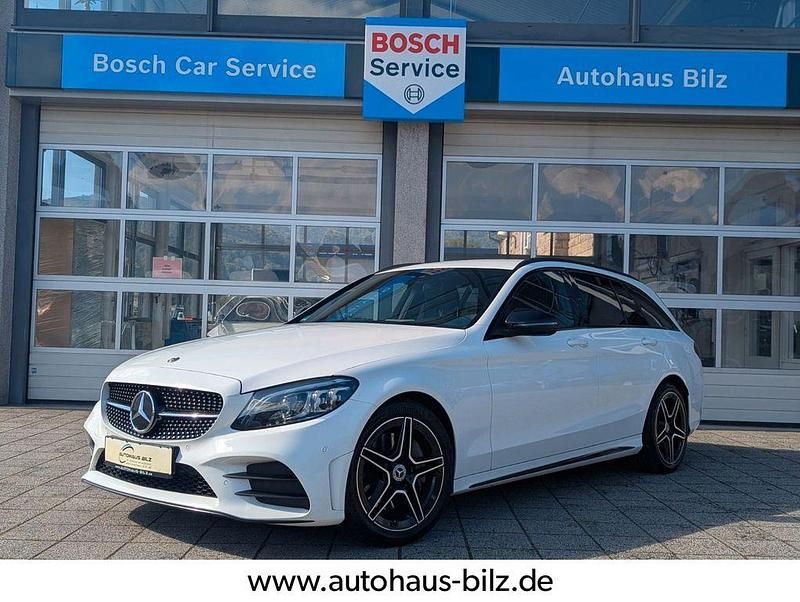 Gebraucht Mercedes C300 Business 258 PS (189 kW) 2020 Polarweiss Kombi