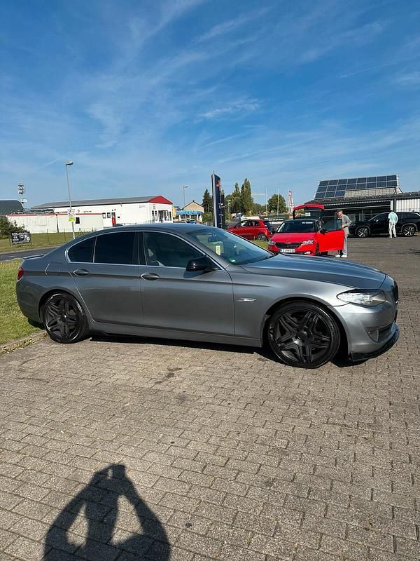 Gebraucht 2010 BMW 525 Limousine | 8.500 € (Fairer Preis) - Bild 1/4
