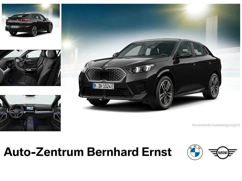 Neu BMW iX2 Performance 230 kW (313 PS) 2026 Schwarz SUV