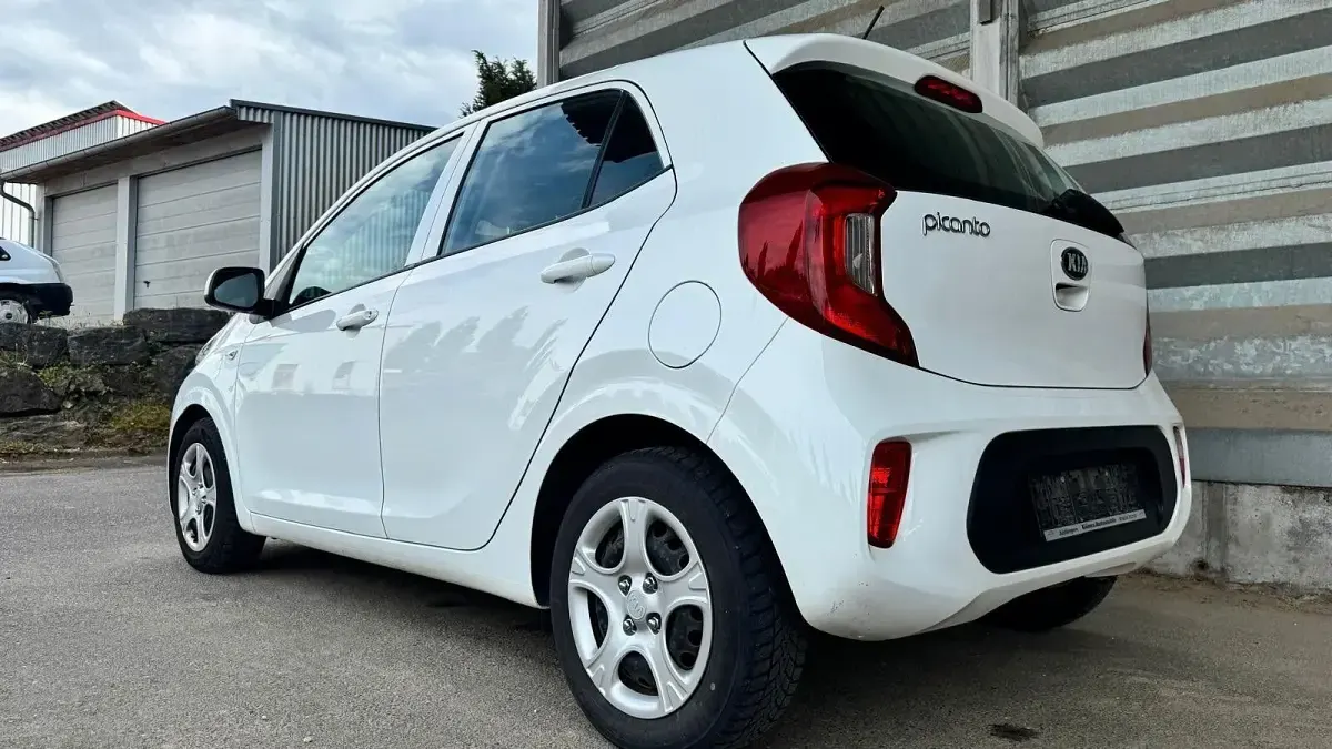 Gebraucht Kia Picanto 84 PS (61 kW) 2019 Weiß Kleinwagen