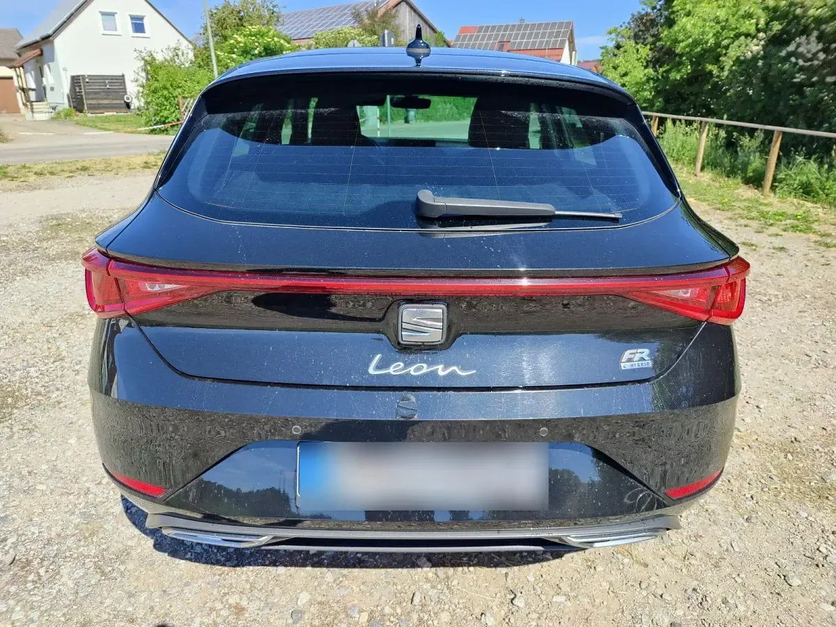 Gebraucht Seat Leon FR 204 PS (150 kW) 2021 Schwarz Limousine