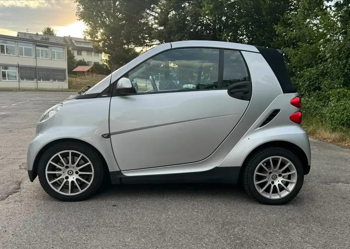 Gebraucht Smart ForTwo Cabrio 71 PS (52 kW) 2010 Silber Cabrio