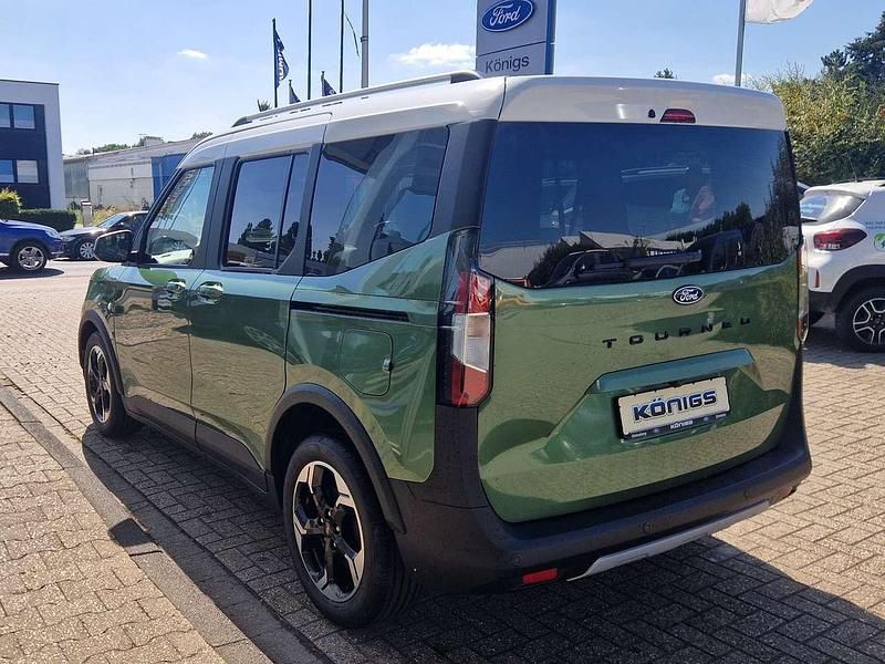 Neu Ford Tourneo Courier Active 125 PS (91 kW) 2025 Bursting green Van / Kleinbus