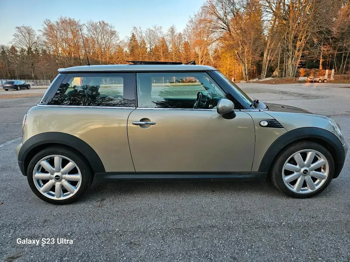 Gebraucht Mini Cooper 122 PS (89 kW) 2010 Gold Kleinwagen