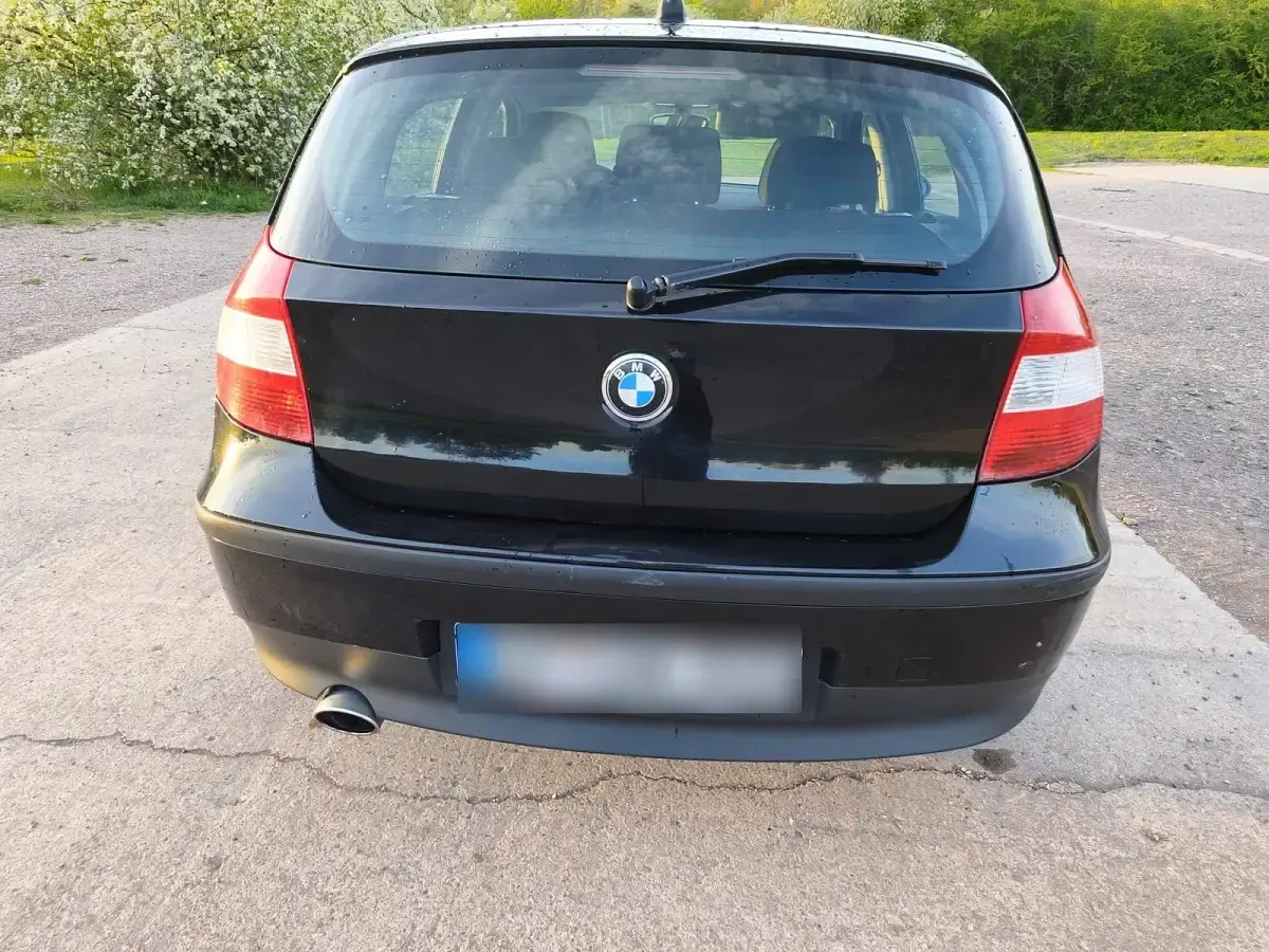 Gebraucht BMW 116 115 PS (84 kW) 2006 Schwarz Kleinwagen