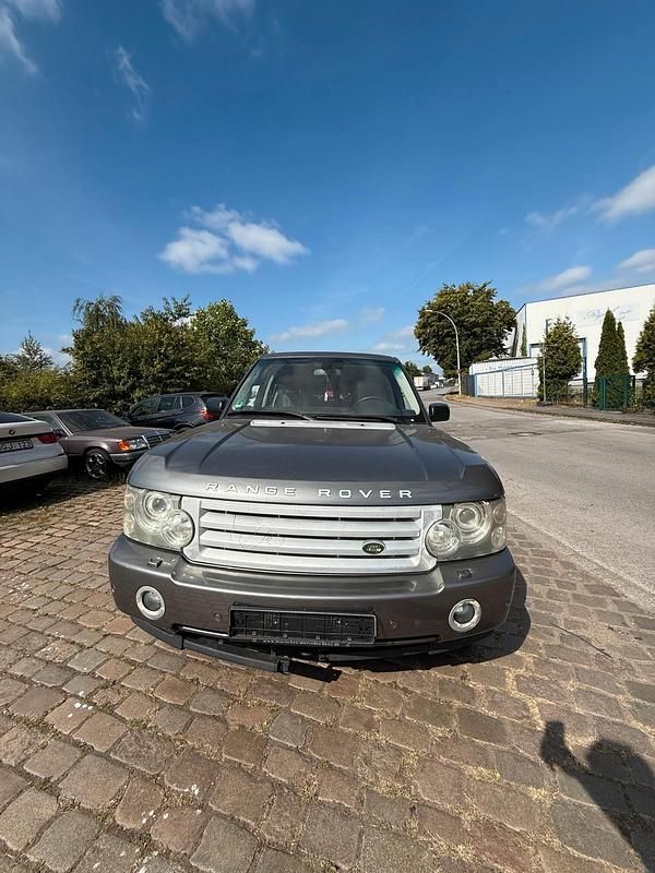 Grau Gebraucht 2006 Land Rover Range Rover Vogue SUV | 3.000 € (Fairer Preis) - Bild 1/4