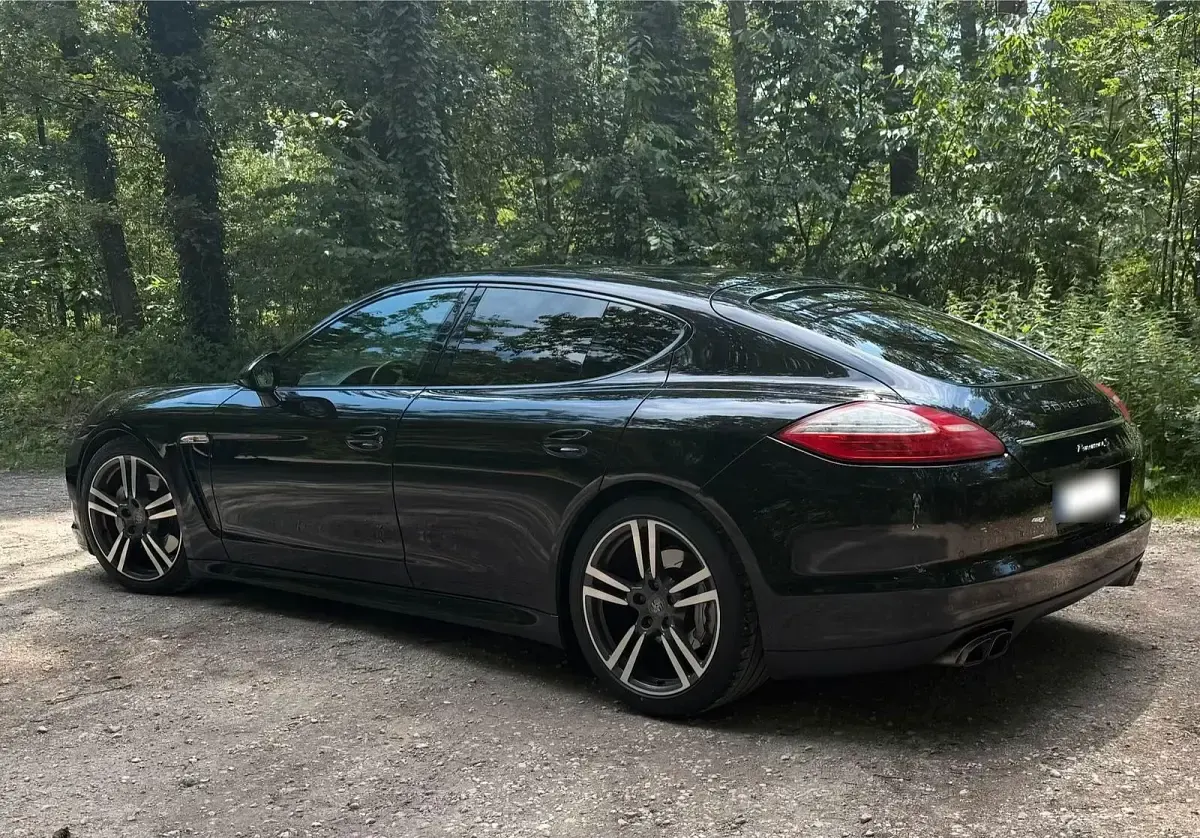Gebraucht Porsche Panamera S 400 PS (294 kW) 2010 Schwarz Kleinwagen