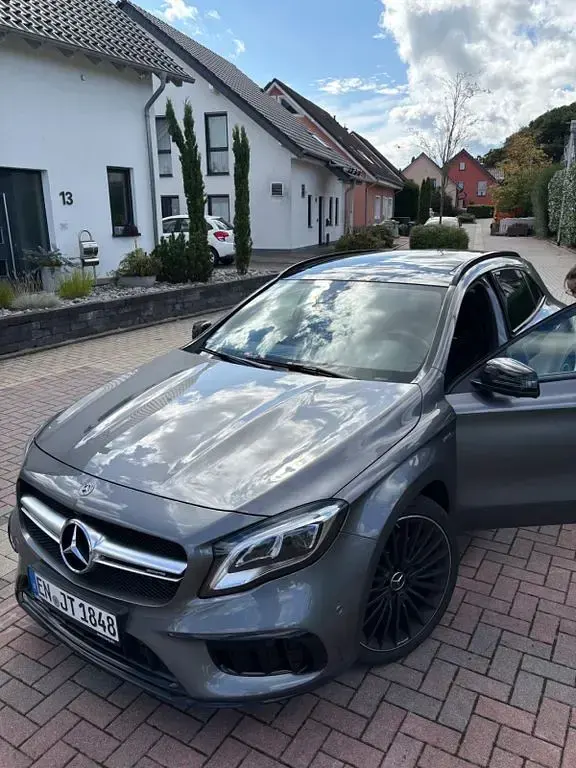Gebraucht Mercedes GLA45 AMG AMG 381 PS (280 kW) 2019 Schwarz SUV