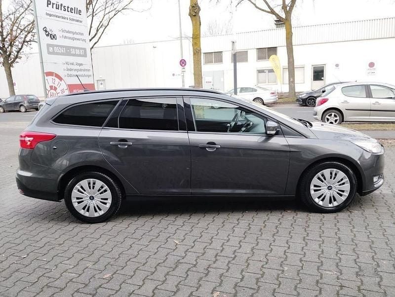 Gebraucht Ford Focus Business Edition 125 PS (91 kW) 2018 Kombi