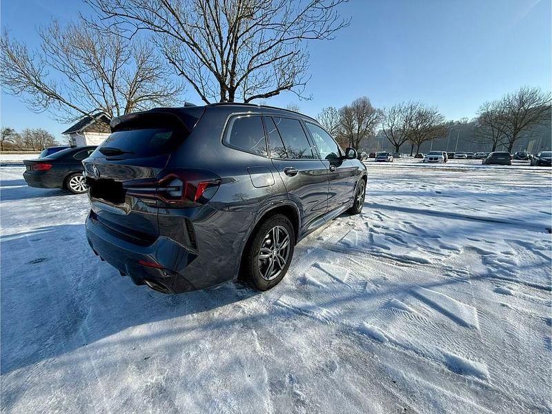 Gebraucht BMW X3 M Sport 190 PS (139 kW) 2024 Schwarz SUV
