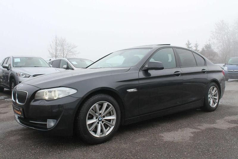 Grau Gebraucht 2010 BMW 535 Sport Line Limousine | 14.990 € (Guter Preis) - Bild 1/4