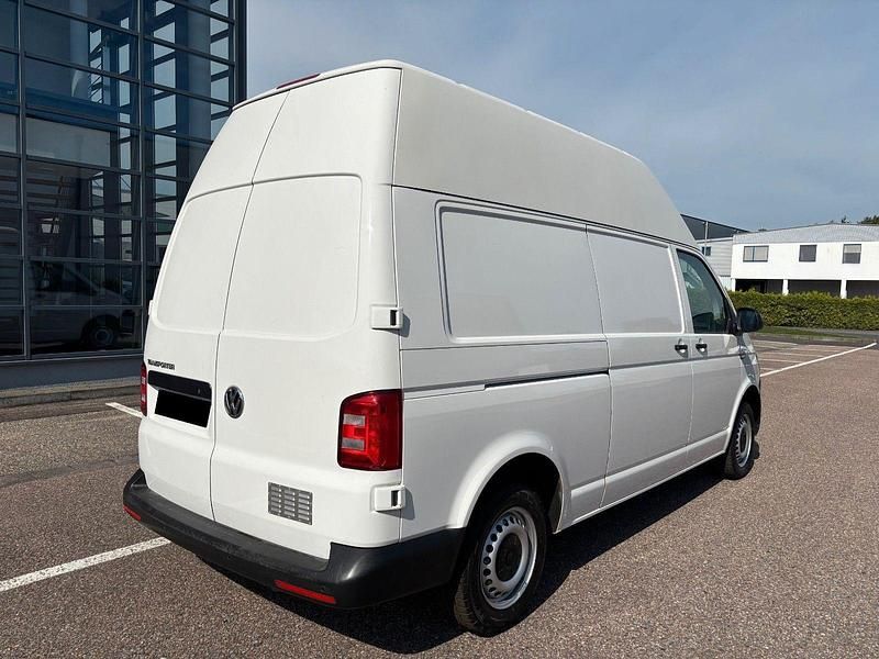 Gebraucht VW Transporter 102 PS (75 kW) 2019 Weiß Van