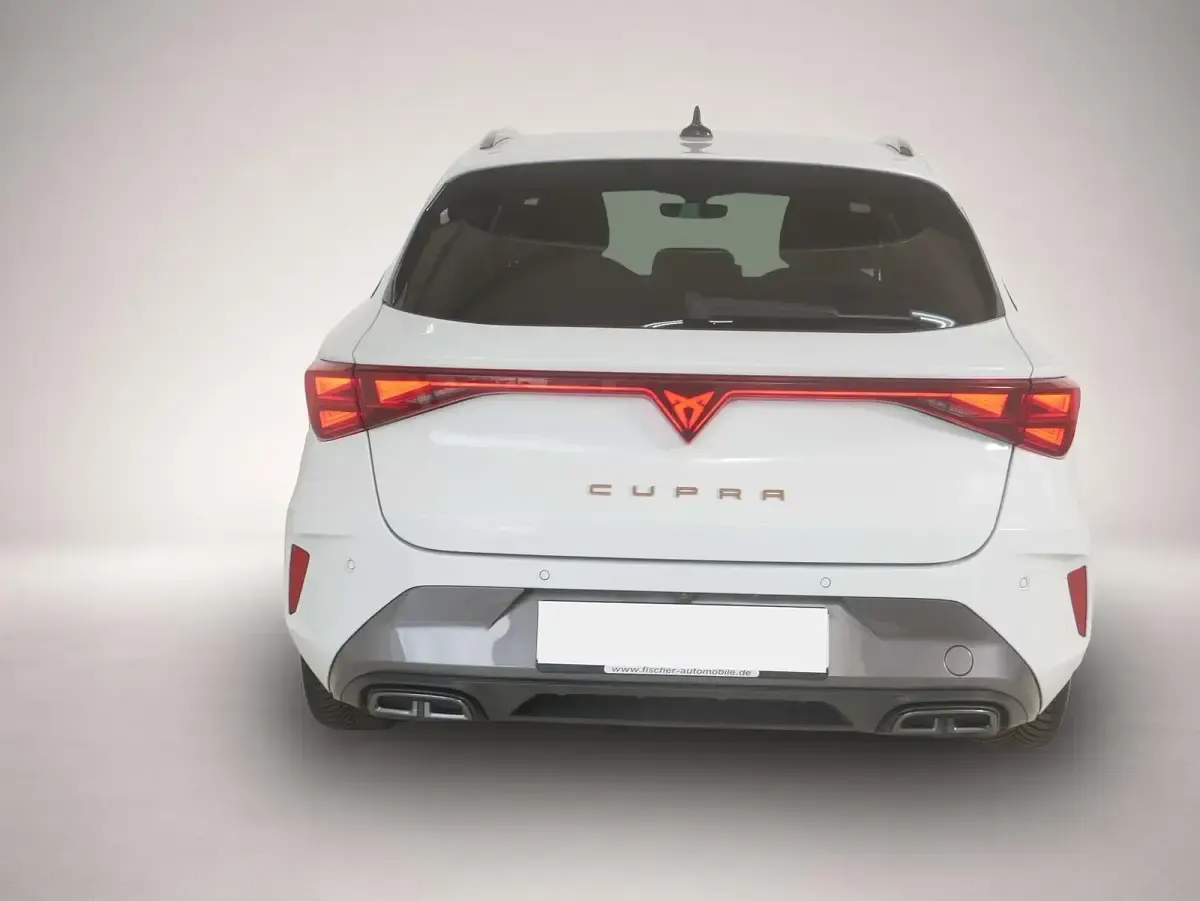 Gebraucht Cupra Leon 150 PS (110 kW) 2025 Manufacturer