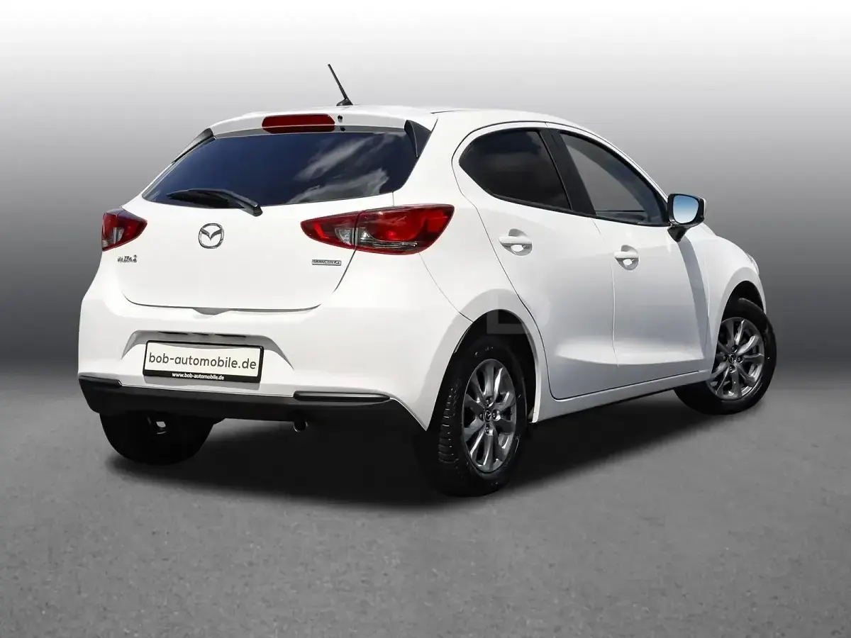 Gebraucht Mazda 2 Exclusive-Line 75 PS (55 kW) 2023 Weiß Kleinwagen
