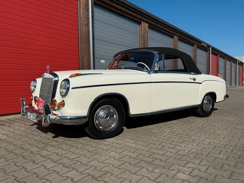 Weiß Gebraucht 1959 Mercedes 220 Cabrio | 89.000 € - Bild 1/4