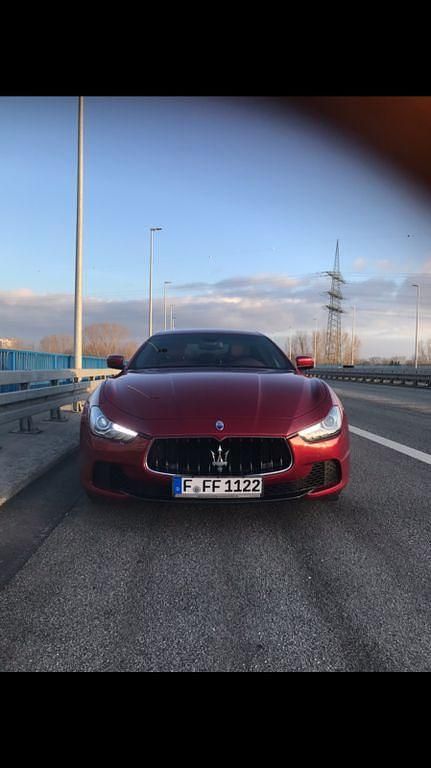 Gebraucht Maserati Ghibli 275 PS (202 kW) 2016 Rot Limousine